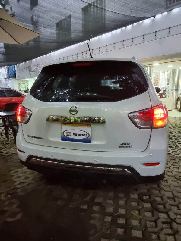 NISSAN PATHFINDER EXCLUSIVE 2015 - Imagen 9