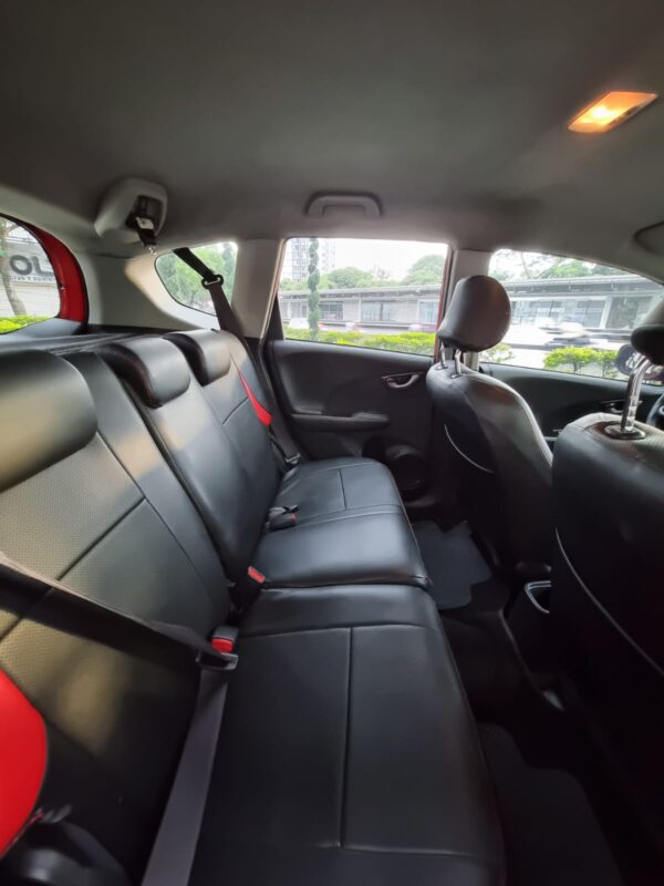 HONDA FIT LX 2010 - Imagen 10
