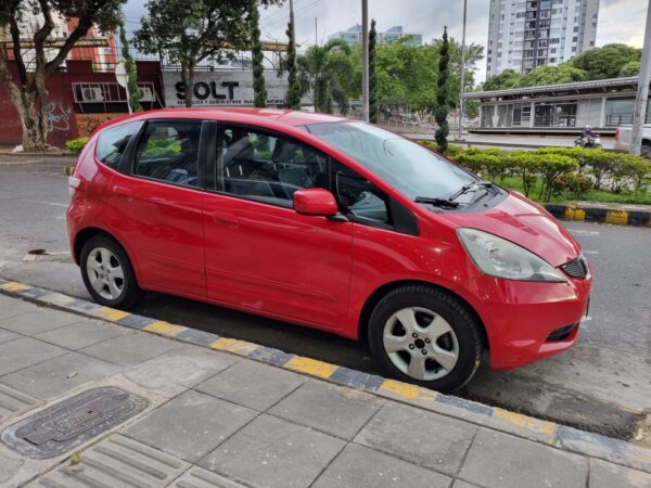 HONDA FIT LX 2010 - Imagen 4