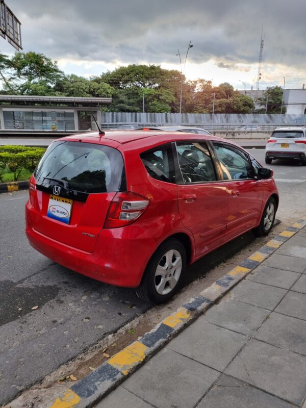 HONDA FIT LX 2010 - Imagen 6