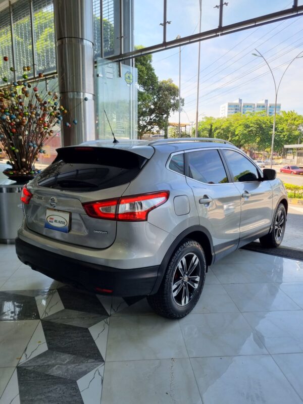 NISSAN QASHQAI EXCLUSIVE 2016 - Imagen 6