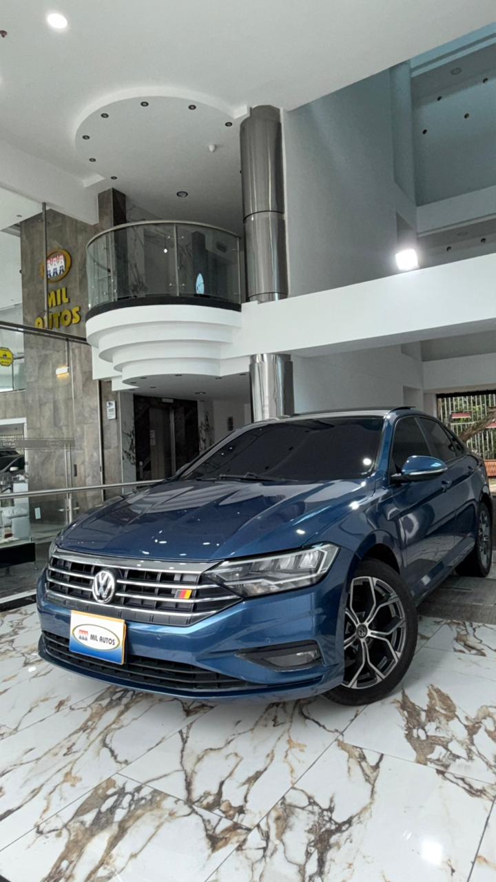 VOLKSWAGEN JETTA HIGHLINE 2019